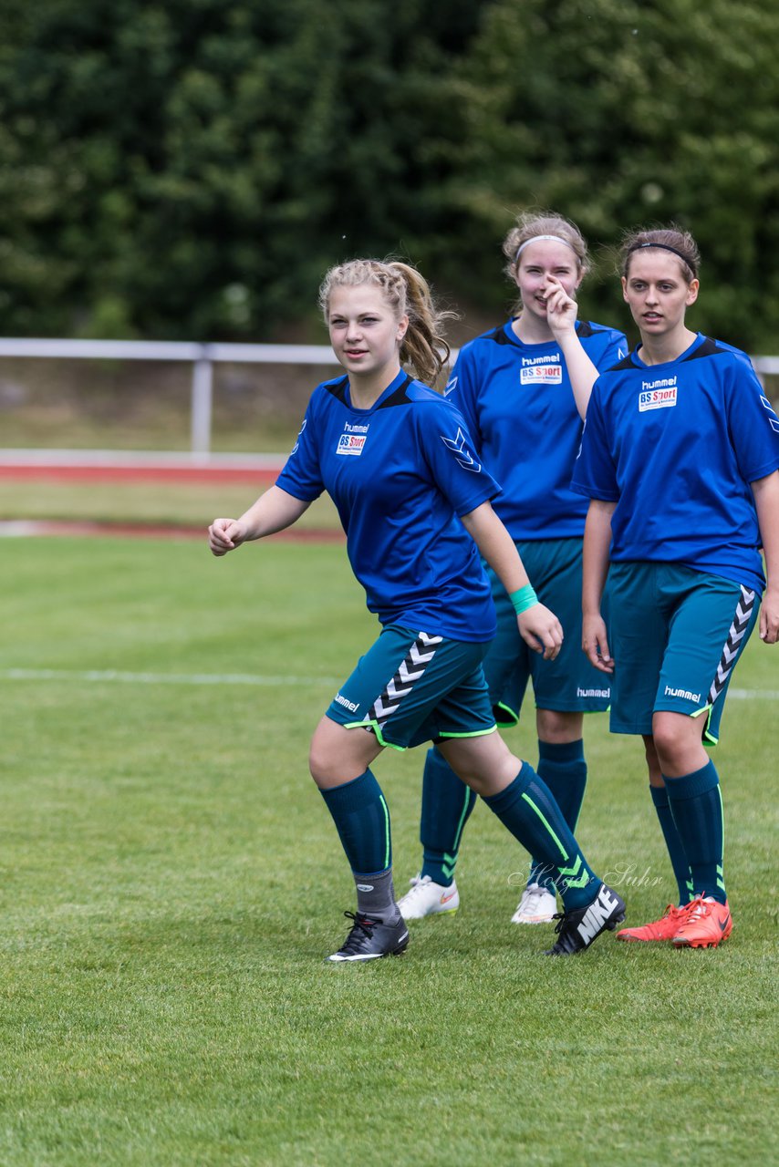 Bild 63 - Bundesliga Aufstiegsspiel B-Juniorinnen VfL Oldesloe - TSG Ahlten : Ergebnis: 0:4